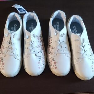 OshKosh B'gosh White Sneakers with Pink Floral Design